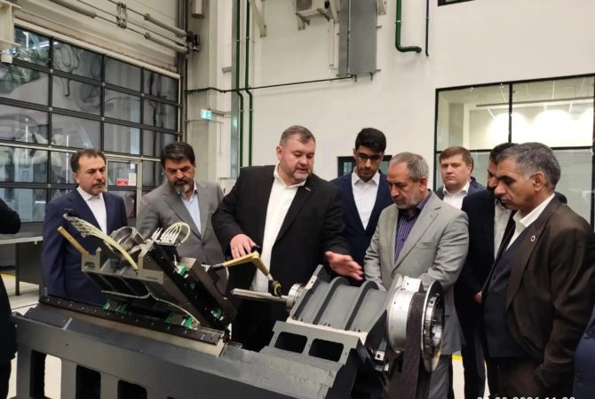 Ульяновский станкостроительный завод с визитом посетила официальная делегация Республики Иран